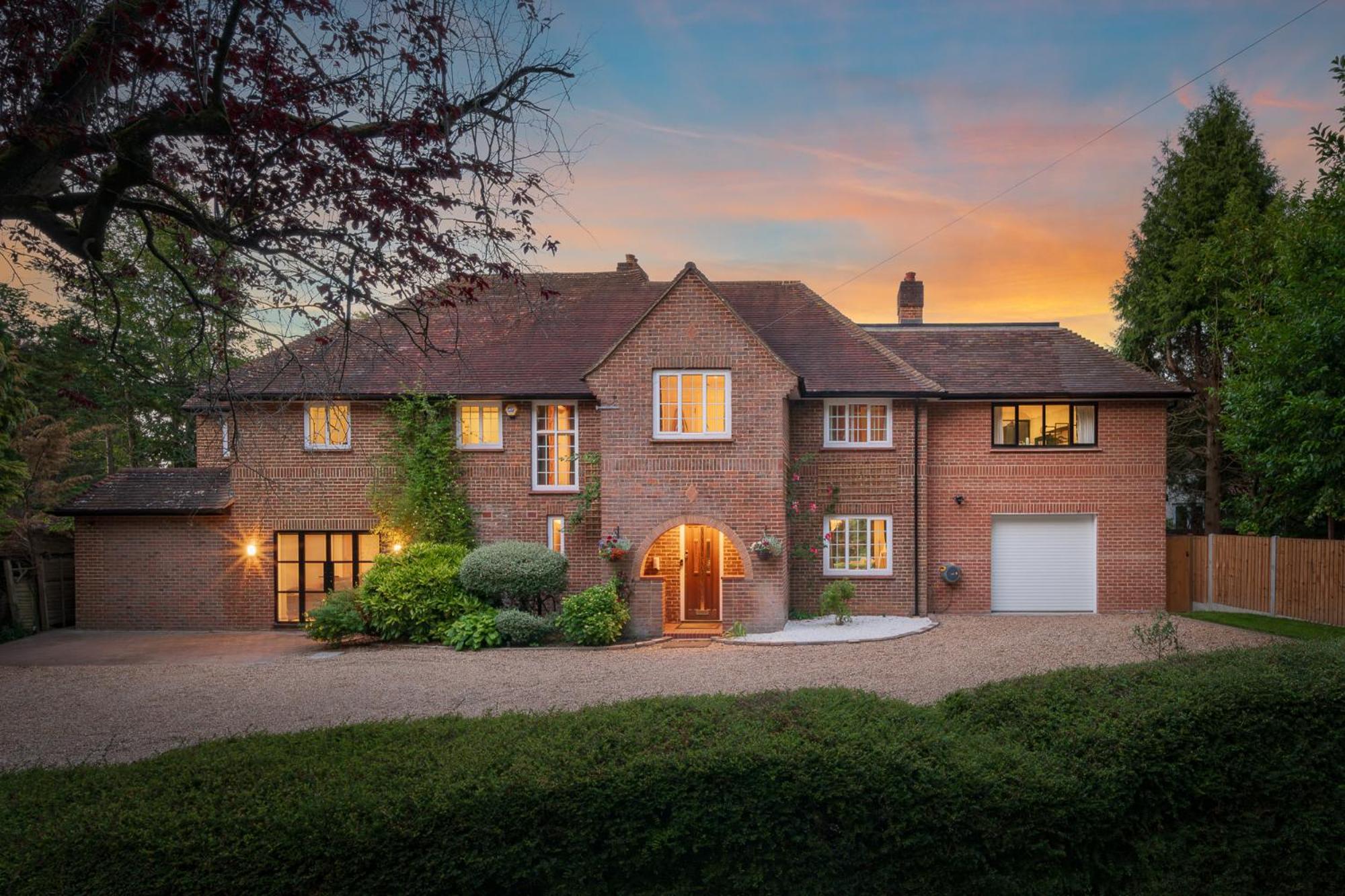 Westleigh Hotel Ashtead Eksteriør billede