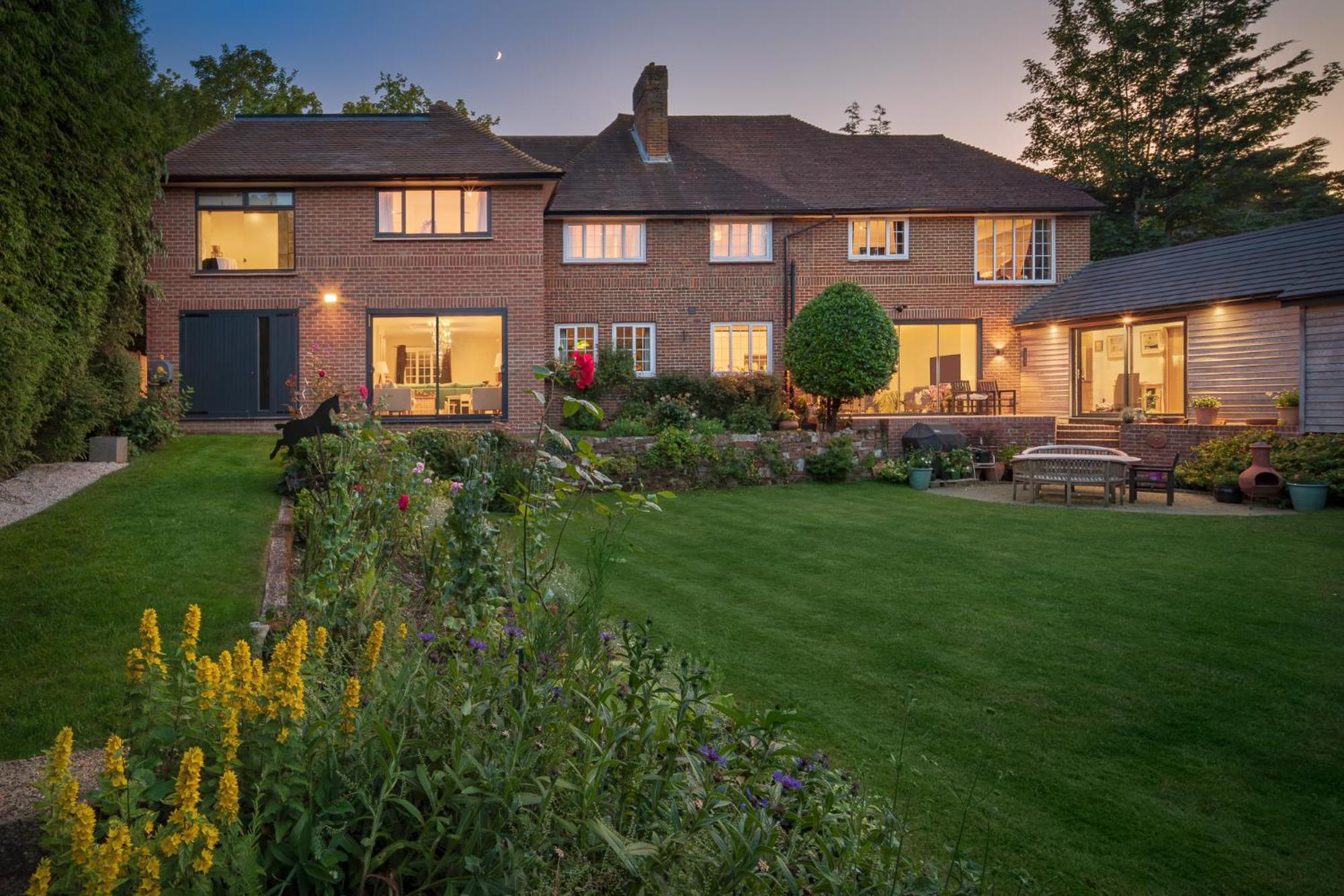 Westleigh Hotel Ashtead Eksteriør billede