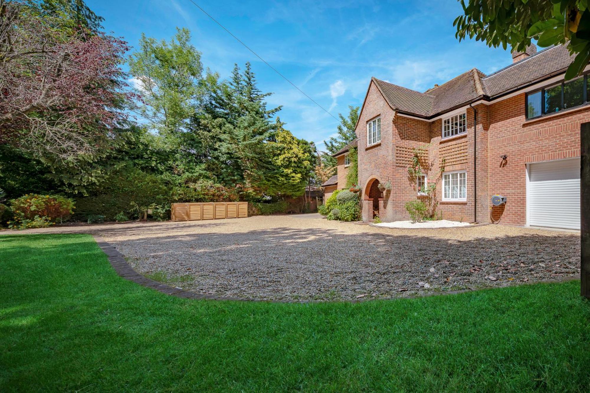 Westleigh Hotel Ashtead Eksteriør billede