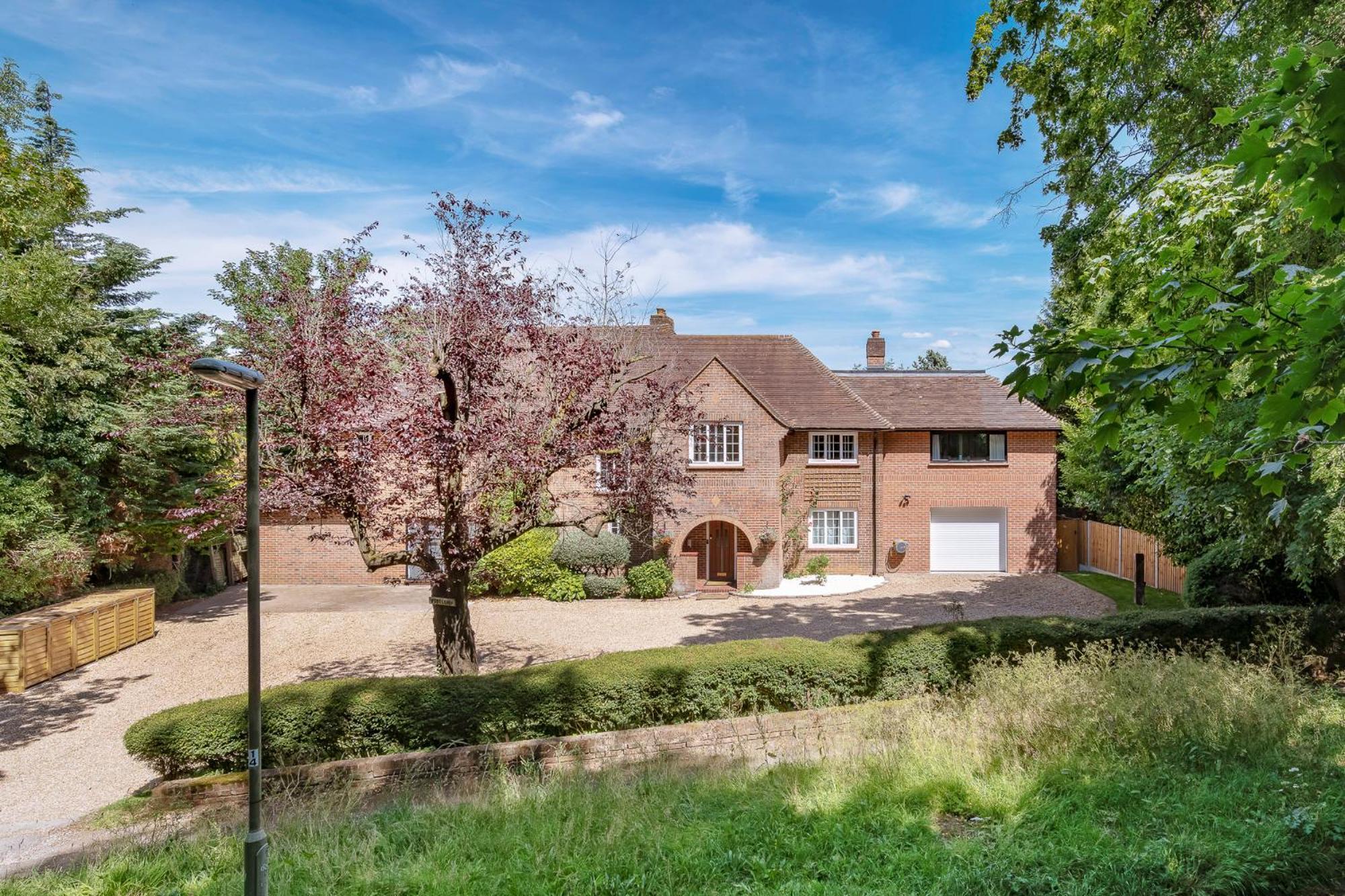 Westleigh Hotel Ashtead Eksteriør billede